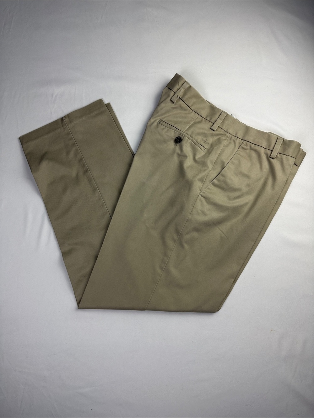 Dockers Men's Classic Chino Flat Front Pants Khaki Size 33 X 30
